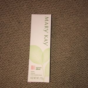 Mary Kay Botanical Effects Cleanse